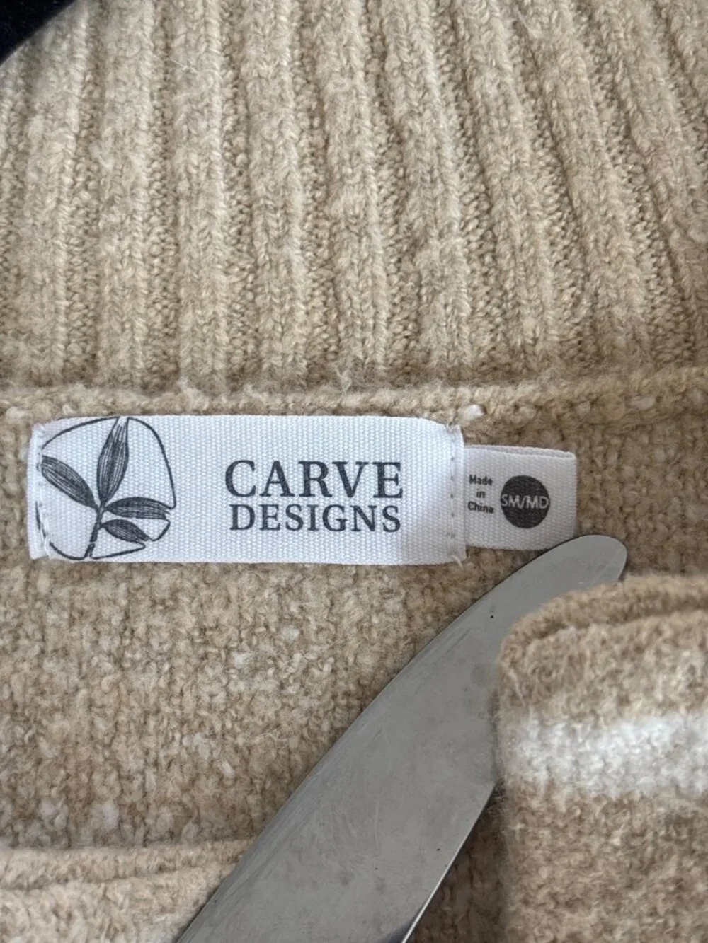 Carve Designs Cardigan Sweater Size Small/Medium Striped Button Front Tan White